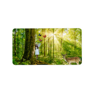 Etiqueta Fada na floresta mágica com Bambi e borboleta