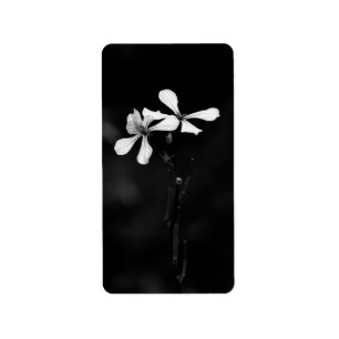 Etiqueta floral preto e branco minimalista