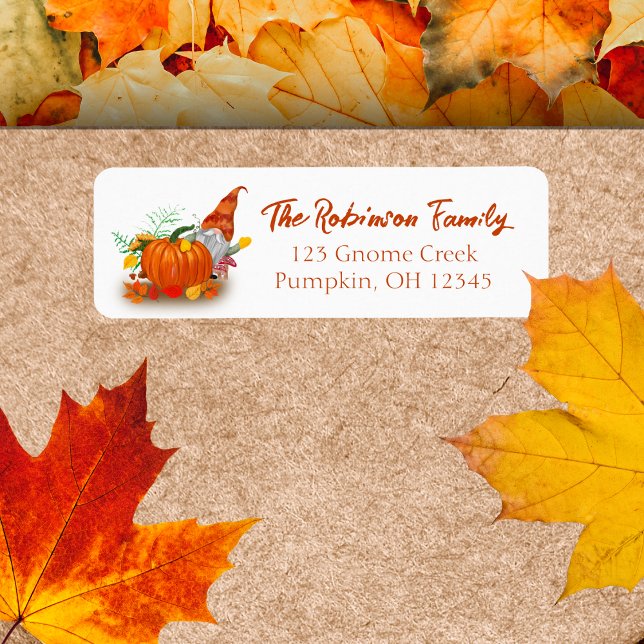 Etiqueta Gnomo de Outono com Abóbora (Friendly Greetings: Autumn Gnome Address Label, Whimsy for Your Fall Correspondence!)