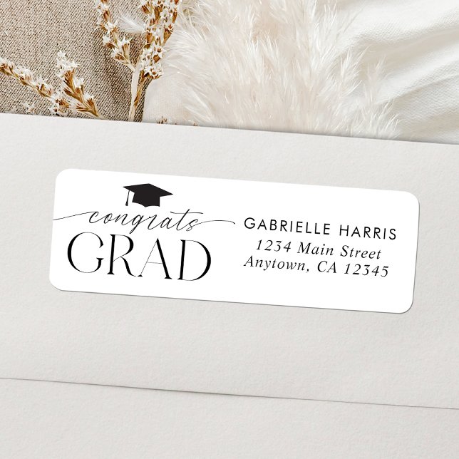 Etiqueta Graduação de Script Minimalista Preto e Branco (Black and White Minimalist Script | Graduation Return Address Label)