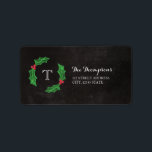 Etiqueta Holly Jolly Christmas Rustic Chalkboard Monograma<br><div class="desc">Encantadora,  rusticada etiqueta de endereço de Natal com sua dentro inicial,  uma coroa oca em um fundo de quadro.</div>