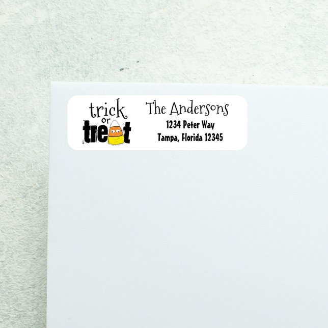 Etiqueta Milho De Milho De Doces, Cuta, Halloween (Trick or treat Halloween return address label with cute candy corn and playful typography.)