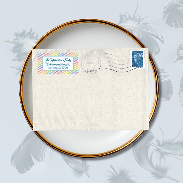 Etiqueta Modern Pastel Gingham Rainbow Baby Shower Party (Criador carregado)