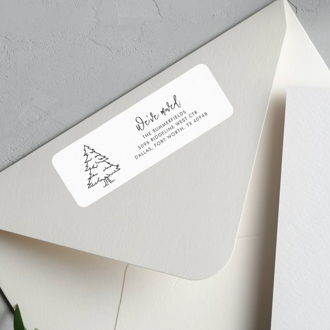 Etiqueta Movimentamos o endereço de devolução da árvore de  (Christmas Tree Family Name Moving White Return Address Label)