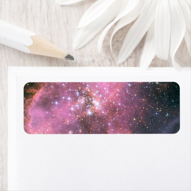 Etiqueta NGC 346 em Arte Digital Celestial Rosa (Insitu)