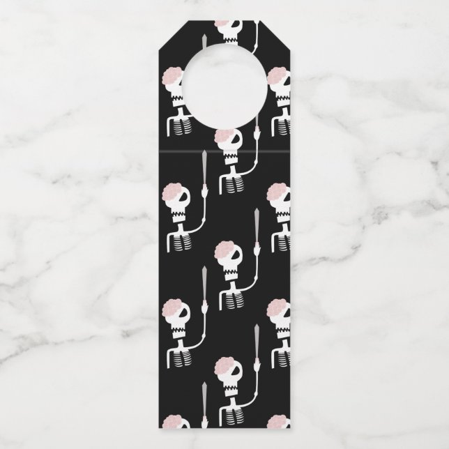 Etiqueta Para Garrafa esqueleto de Halloween com uma espada (Frente)