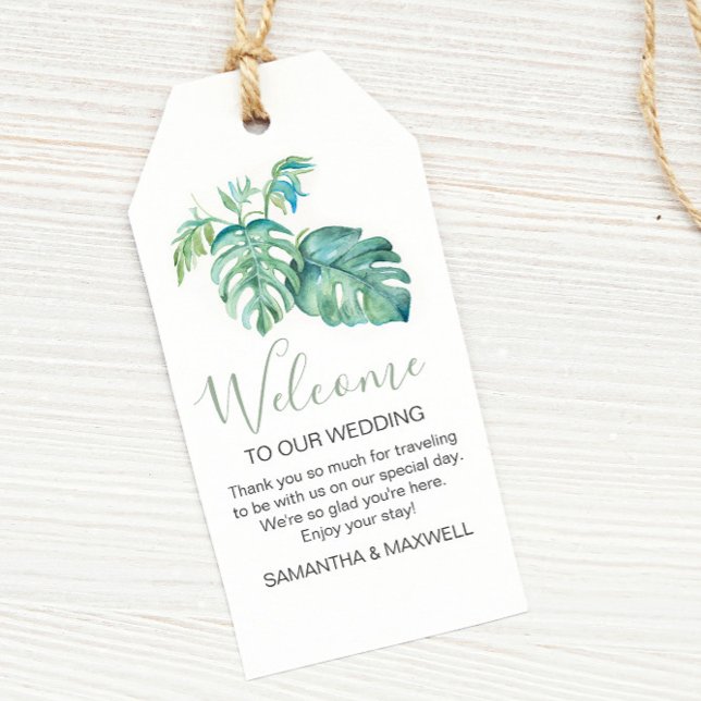 Etiqueta Para Presente Bem-vindo à Moderna Tropicalidade em Aquarela (Tropical destination wedding theme monstera palm leaf watercolor art by Victoria Grigaliunas)