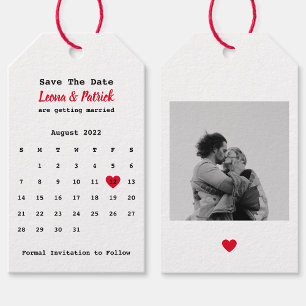 Etiqueta Para Presente Calendário Save The Date com Coração Vermelho & Fo