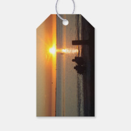 Etiqueta Para Presente Casal Sentado Na Praia Na Etiqueta De Presente Sun