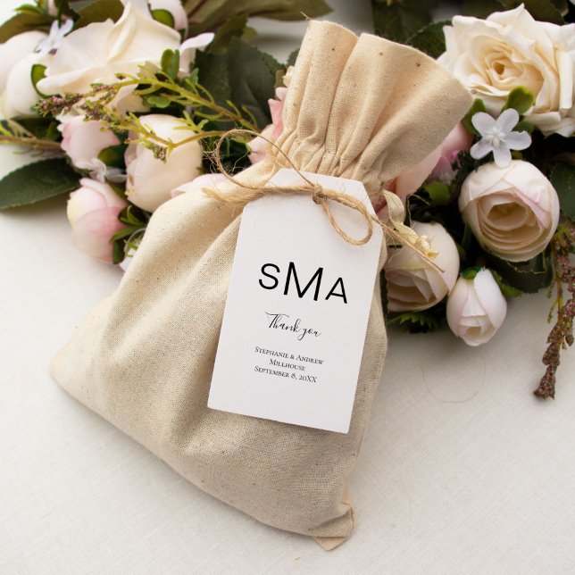 Etiqueta Para Presente Casamento Clássico Branco Negro Monograma (Monogram Wedding Thank you gift tag. Add your initials, Names and wedding date)