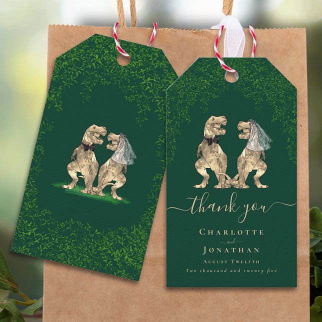 Etiqueta Para Presente Casamento De Tema Dinossauro Obrigado (dark green Dinosaur wedding personalized tank you favor tags with T-Rex bride and groom & eucalyptus)
