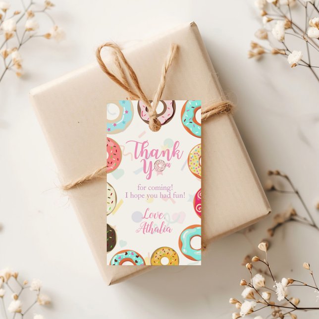 Etiqueta Para Presente Dois Donuts Lindos e Doces Aniversário (Criador carregado)