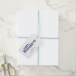 Etiqueta Para Presente Estrela Feliz de Hanukkah do David Holiday Gift<br><div class="desc">As boas e divertidas estrelas de presentes do Hanukkah do David Pattern Holiday são perfeitas para as necessidades de presentes nesta época de Natal. Estas etiquetas são perfeitas para garrafas de vinho,  biscoitos ou qualquer outra guloseima caseira.</div>