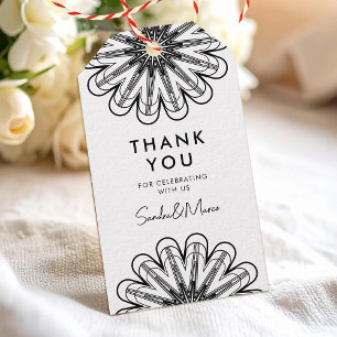 Etiqueta Para Presente Flores minimalistas em preto e branco obrigado