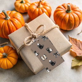 Etiqueta Para Presente Gatos segurando fantasmas no Brown Halloween Gift