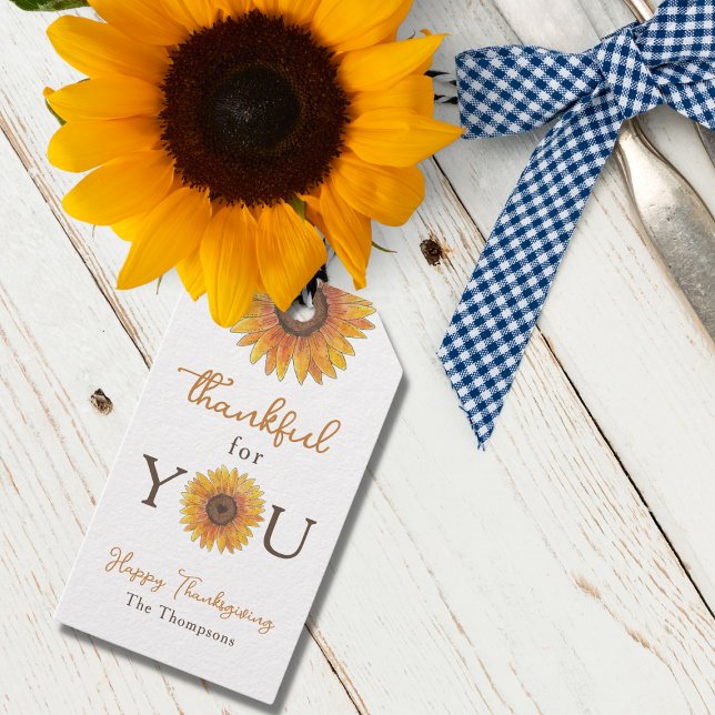 Etiqueta Para Presente Girassóis Graças a você Ação de Graças (Use this cute sunflowers "thankful for you" Thanksgiving tag to attach to your table setting decor! )