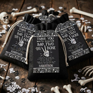 Etiqueta Para Presente Mau até os Ossos! Aniversário de 2 anos de Hallowe