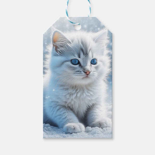 Etiqueta Para Presente Pequeno Gatinho Branco no Natal da Neve (Frente)