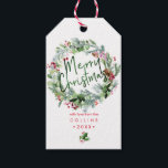 Etiqueta Para Presente PixDezines WATERCOLOR WINTER CHRISTMAS WREATH Gift<br><div class="desc">As etiquetas de presentes PixDezines, aquarela de inverno com Feliz Natal em fontes modernas e na moda, espalhem sua alegria durante esta temporada de festas. Clique no botão "personalizar" para editar imagens, girar e adicionar texto / monograma. Divirta-se excelente na sua própria criação. cor de fundo DIY, aparas, fontes e...</div>