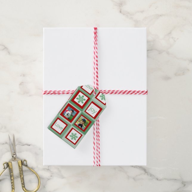 Etiqueta Para Presente Quadrados Vermelhos e Verdes de Foto Personalizado (Com cordão)