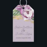 Etiqueta Para Presente Romântica Aquarela Magnolia em Púrpura<br><div class="desc">Estas etiquetas românticas de presentes florais apresentam um fundo roxo elegante de lavanda com flores magnólias de aquarela. Um delicado buquê de magnólias é representado na aba frontal e dois na porção dentro,  acentuados com um padrão de tinta alcoólica de folha de ouro.</div>