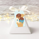 Etiqueta Para Presente Sorvete Sundae Aniversário de criança Obrigado<br><div class="desc">Projetados para combinar os convites de aniversário dos nossos sorvetes sundae para crianças,  estas bonitas etiquetas de favoritos apresentam um cone de três scoop com as palavras "obrigado você" e uma assinatura em letras bonitas no estilo de vintage.</div>