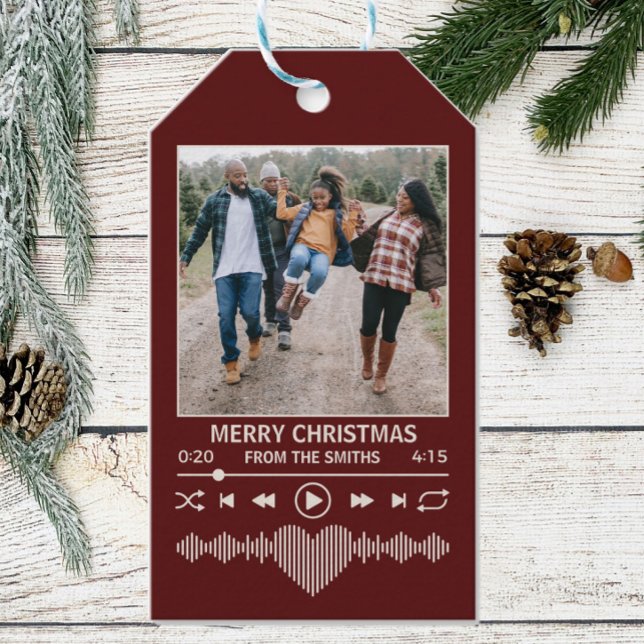 Etiqueta Para Presente Streaming Music Red Player Foto Natal (unique christmas tag - streaming music player themed with space for family photo)