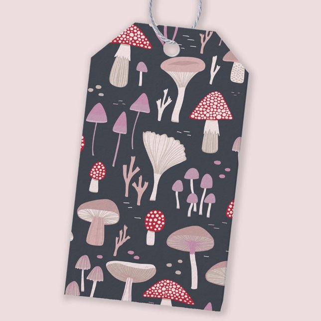 Etiqueta Para Presente Toadstool Fungi (Mushroom, toadstool and fungi woodland pattern gift tags with blank space on the back for a message)