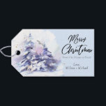 Etiqueta Para Presente Watercolor Winter Woodland Merry Christmas<br><div class="desc">As etiquetas de presente das florestas de inverno das partes-tema apresentam uma floresta aquosa e cervos e corujas aquáticas na neve caindo e uma pequena mensagem personalizável. O design é acentuado com minúsculas estrelas douradas, e o reverso está combinando roxo com bonito queda de neve e flocos de neve. "Feliz...</div>