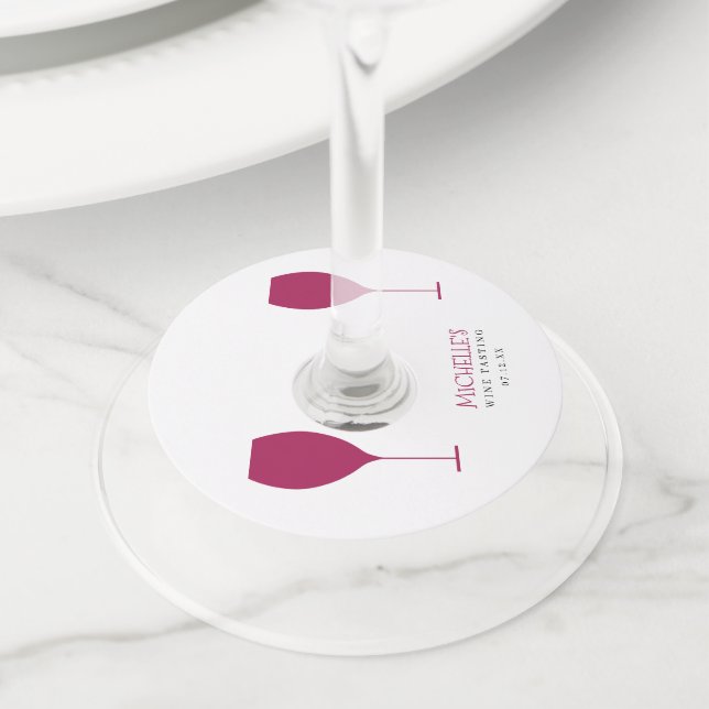 Etiqueta Para Taça De Vinho Provando Red WIne (Close Up)
