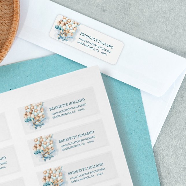 Etiqueta Podemos Esperar Chá de fraldas De Balões Azuis (We can bearly wait address labels, baby shower, cute teddy bear, blue balloons)