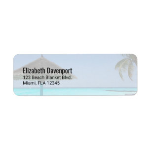 Etiqueta Praia Cênica Tropical com o Guarda-chuvas Atingido