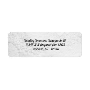 Etiqueta Raça e Pérolas Brancas e Prateadas no Casamento de