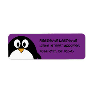 Etiqueta roxo bonito do pinguim dos desenhos animados