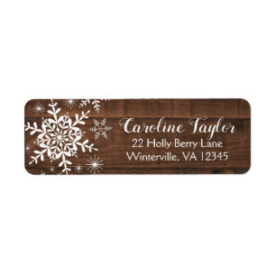 Etiqueta Rustic Winter Address Label Snowflakes sobre Madei