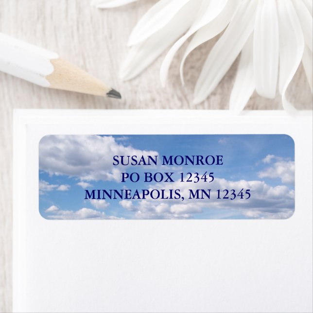 Etiqueta Scattered Pretty Clouds Photo (Insitu)