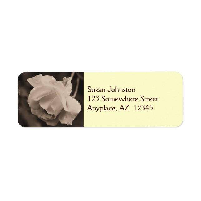 Etiqueta Sepia Rosebud Raindrops Flower Address Label (Frente)