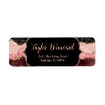 Sequências Pretas e Rosa Agitam