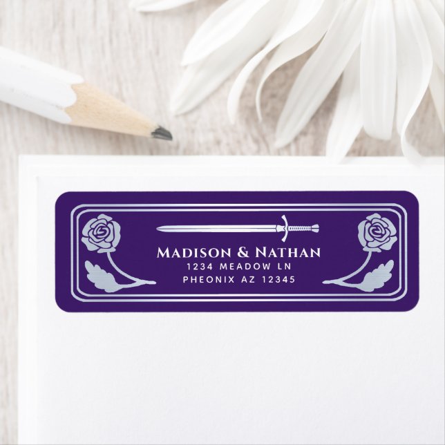 Etiqueta Silver Purple Medieval Fantasy Sword Wedding Label (Insitu)