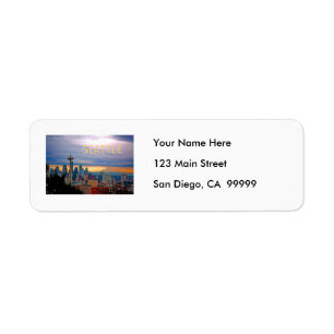 Etiqueta Skyline de Seattle Washington no TEXTO SEATTLE do