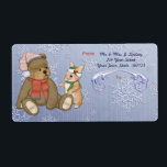 Etiqueta Snowflake Bear & Bunny Shipping Label<br><div class="desc">O tema do Natal doce apresenta um ursinho de peluche e seu amigo coelho com fundo azul de floco de neve. O texto está pronto para você personalizar com suas informações.</div>