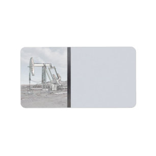 Etiqueta Unidade de bombeamento do campo petrolífero e cé