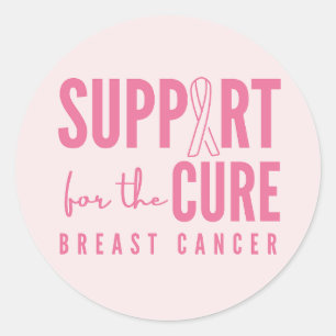 Etiquetas cor-de-rosa com cura de apoio ao cancer