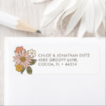Etiquetas de Endereço de Retorno Floral do Groovy<br><div class="desc">Groovy,  querida! Adicione um talento retrô aos seus acessórios de correspondência com esta adorável etiqueta de endereço de retorno floral boho vintage.</div>