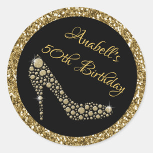 Etiquetas do aniversário dos saltos altos dourado