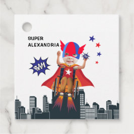 Etiquetas Para Lembrancinhas Aniversário do Super Herói Voando Hero Girl em cad