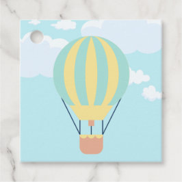 Etiquetas Para Lembrancinhas Balão de ar quente verde e amarelo no céu