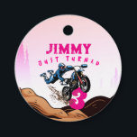 Etiquetas Para Lembrancinhas Biker Kid Stirt Stunt Bike Birthday Favorour Tags<br><div class="desc">Celebre o dia especial do seu filho com uma festa de aniversário temática de motociclista empolgante! Nossos cartões de convite personalizados apresentam uma bicicleta dublê, perfeita para a celebração do seu dublê. Convide todos os seus amigos e deixe a festa começar! Com uma festa temática, seu filho e seus convidados...</div>
