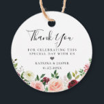 Etiquetas Para Lembrancinhas Casamento de Buquê Floral Burgundy Blush<br><div class="desc">Lindas flores de aquarela e arranjo foliar borda em tons de pincel e burgundy,  obrigado que você favoreça etiquetas. Traseira das marcas,  cor vermelha farinhenta. Concebido para corresponder à nossa Coleção de Placas Botânicas Burgundy.</div>