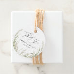 Etiquetas Para Lembrancinhas Casamento de Grass de Beachside Pampas Obrigado<br><div class="desc">Cores d'água legantes,  prateleiras,  obrigado de casamento você favorece etiquetas. "obrigado você" em gráfico de caligrafia preto com linhas para seus nomes e data do evento. A parte traseira da etiqueta apresenta uma cor verde estável e estável.</div>
